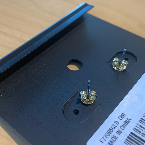 Coach Pave Horse And Carriage Stud Earrings - Gold Plated - NWT - Picture 6 of 6